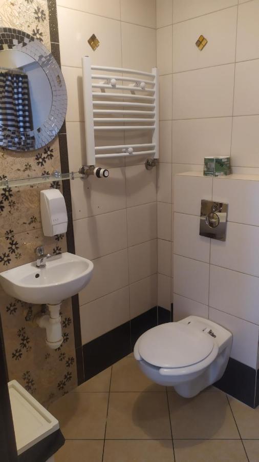 Pokoje Goscinne Z Lazienkami Przy Wroclawiu, Darmowy Parking Dlugoleka (Lower Silesia) Exterior foto